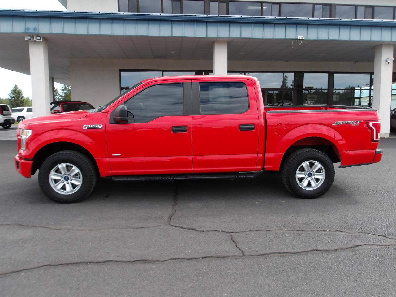 Used 2017 Ford F150 XL w/ Equipment Group 101A Mid AWD/4WD image 2