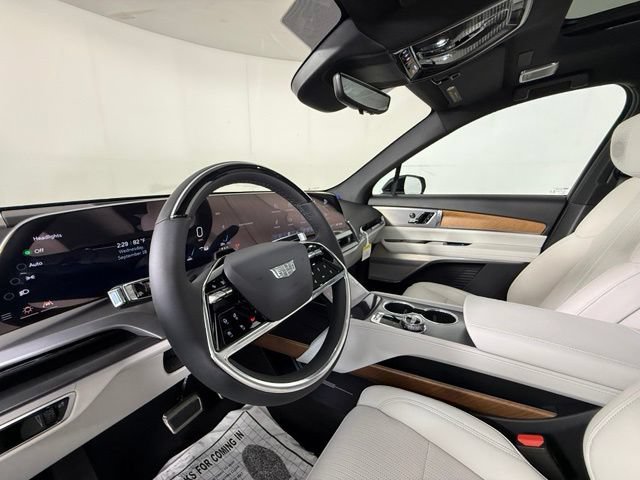 New 2027 Cadillac Vistiq Sport AWD/4WD image 8