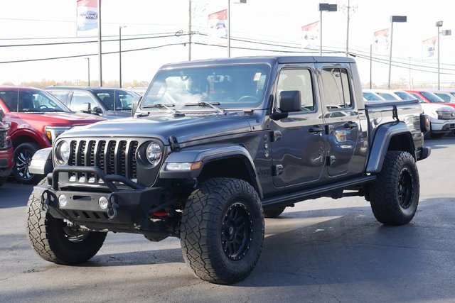 Used 2022 Jeep Gladiator Sport image 7