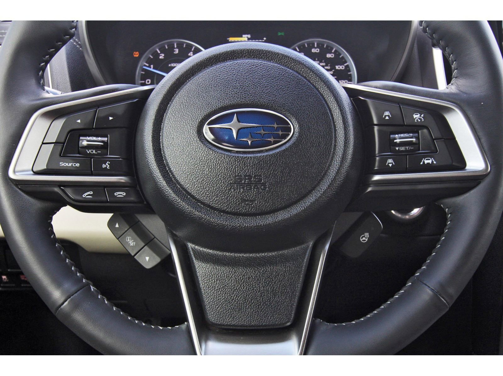 Used 2019 Subaru Ascent Touring w/ Popular Package #3 image 18