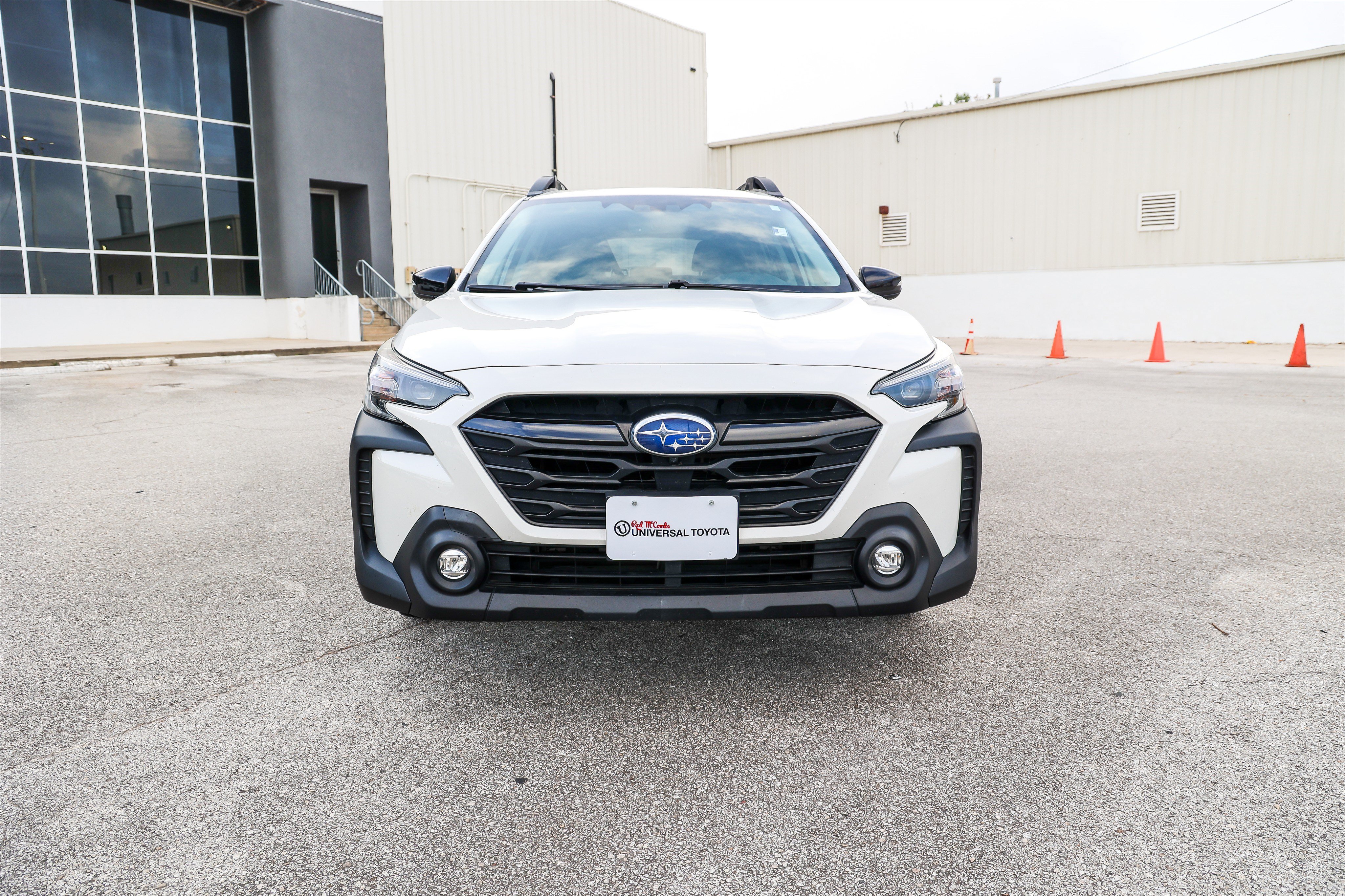Used 2023 Subaru Outback Onyx Edition XT AWD/4WD image 3