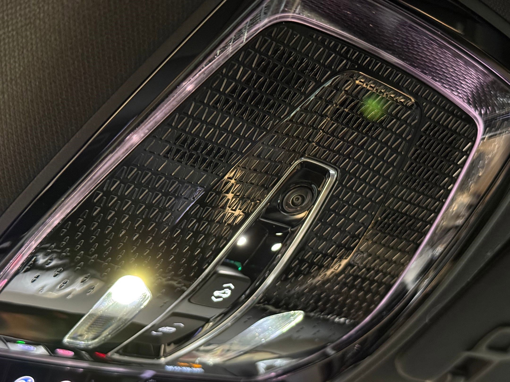 New 2026 Cadillac Vistiq Luxury w/ LPO, Floor Liner Package image 40