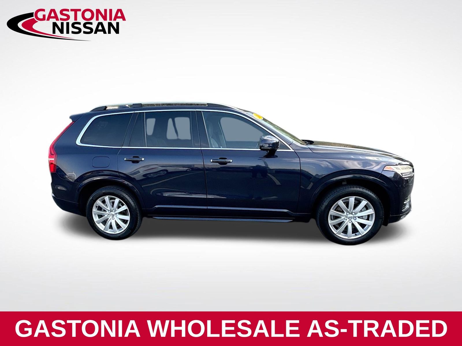 Used 2016 Volvo XC90 T6 Momentum w/ Momentum Plus Package image 8