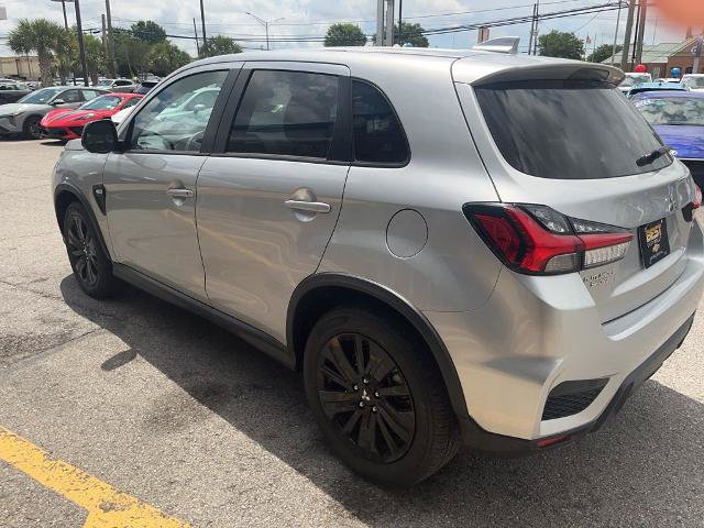 Used 2025 Mitsubishi Outlander Sport LE AWD/4WD image 4