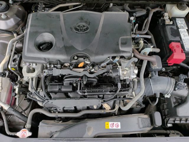 Used 2022 Toyota Camry SE FWD image 32