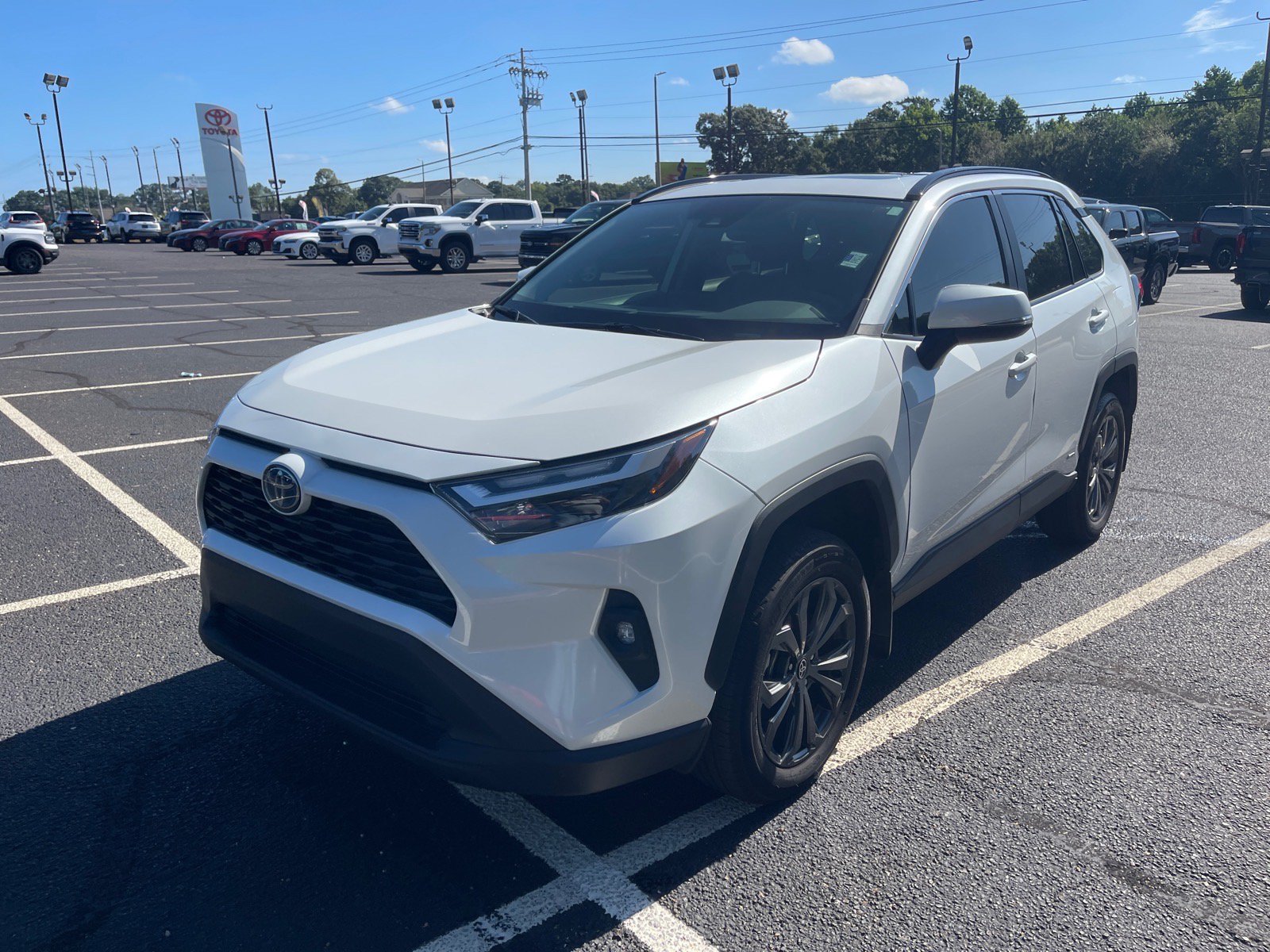 Used 2024 Toyota RAV4 XLE Premium w/ Weather Package AWD/4WD image 3