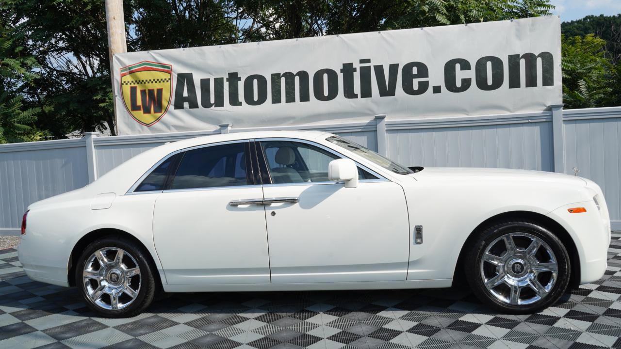 Used 2011 Rolls-Royce Ghost RWD image 4
