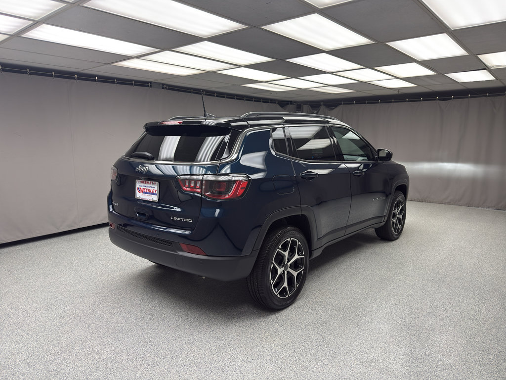 New 2026 Jeep Compass Limited AWD/4WD image 3