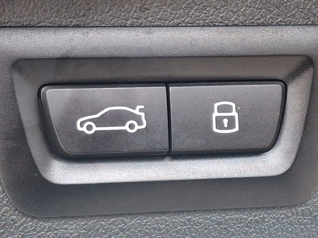 Certified 2024 BMW X7 xDrive40i image 30