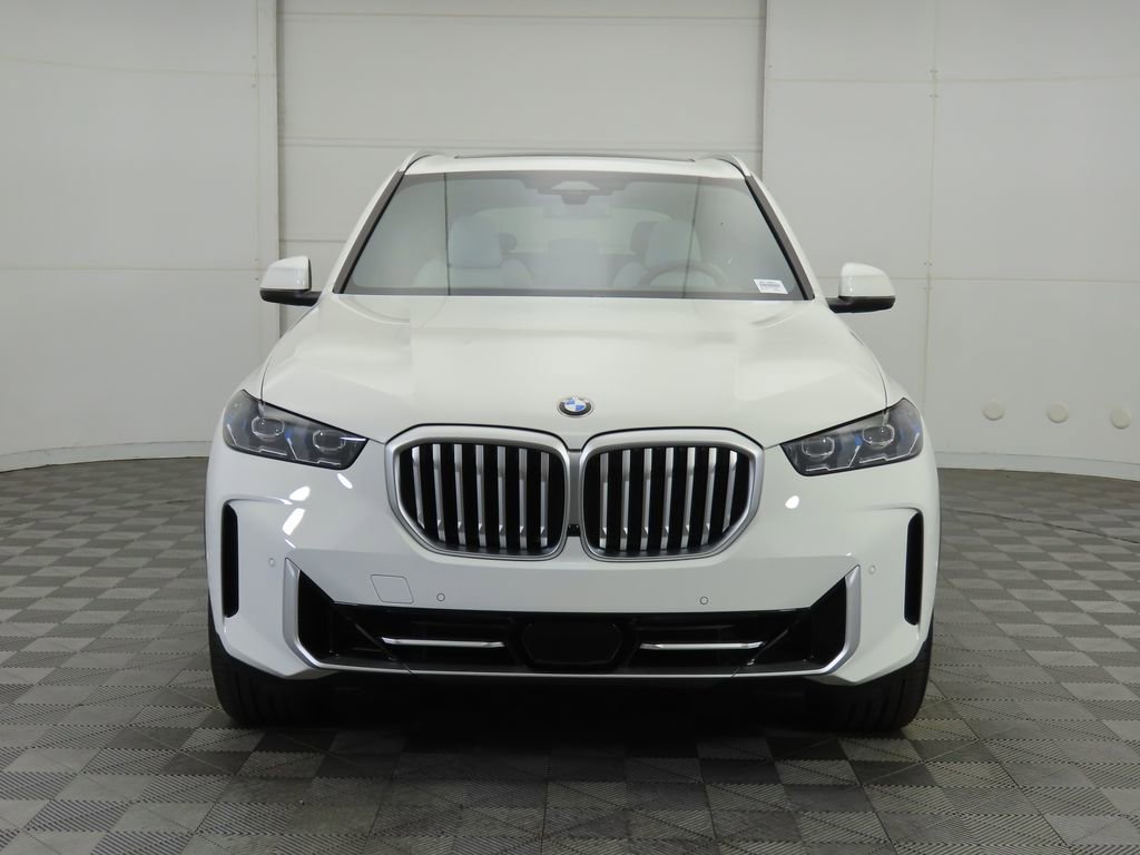 New 2026 BMW X5 sDrive40i w/ Premium Package image 2
