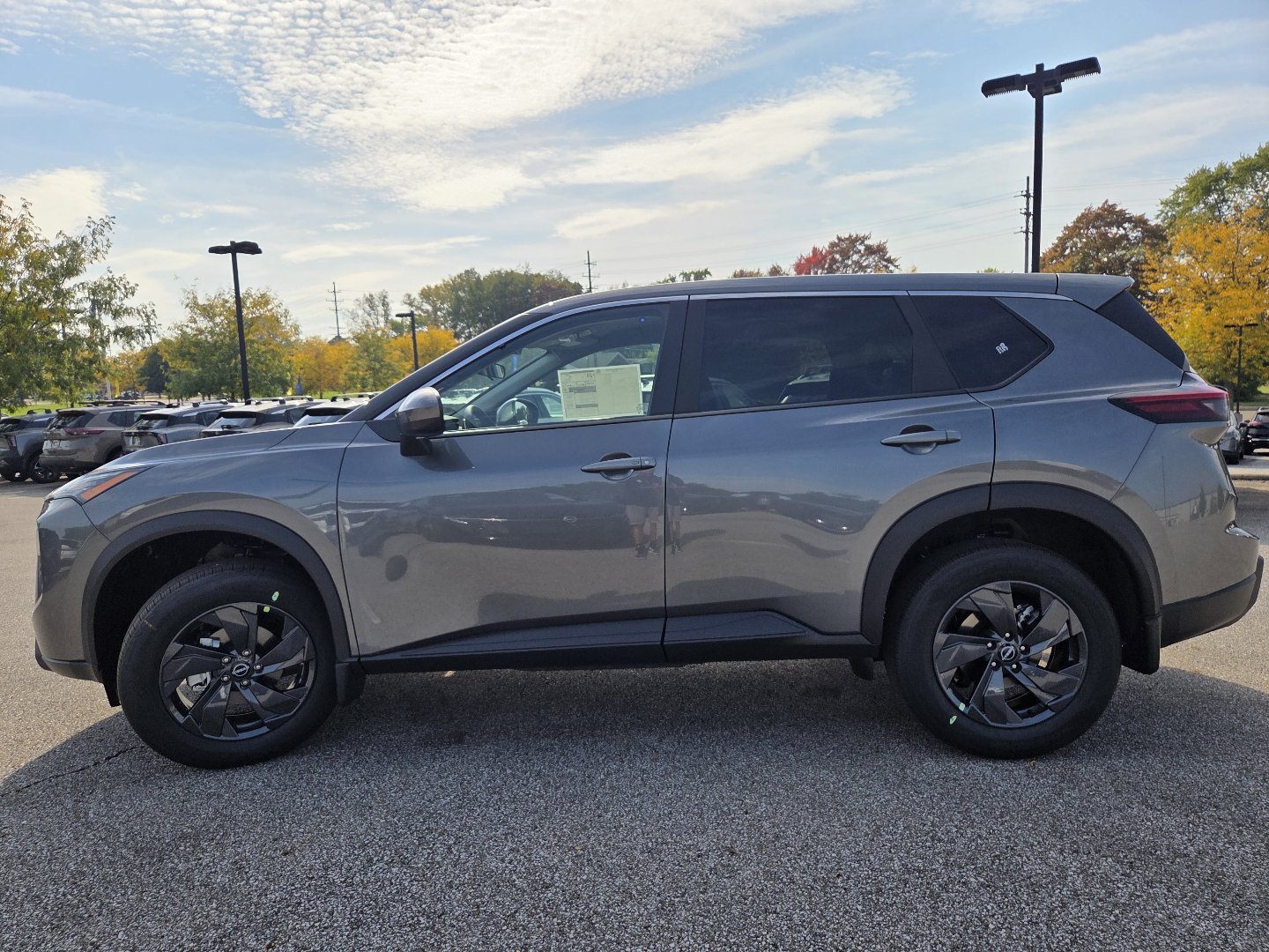 New 2027 Nissan Rogue SV AWD/4WD image 13