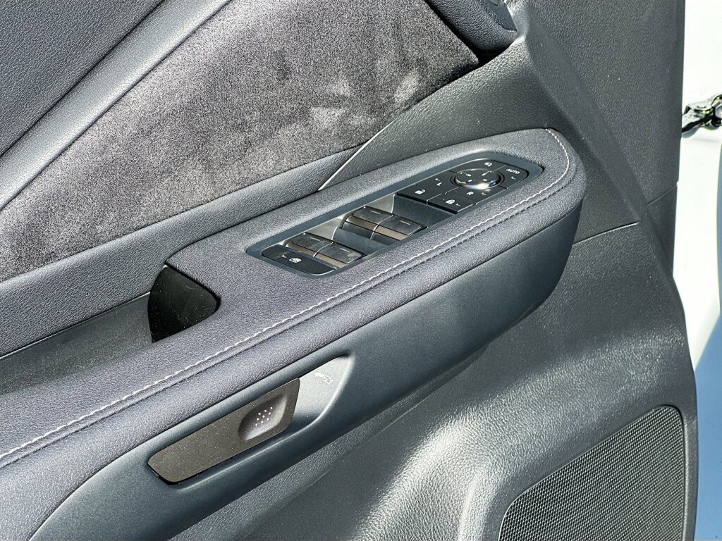 New 2026 Lexus TX 500h AWD image 8