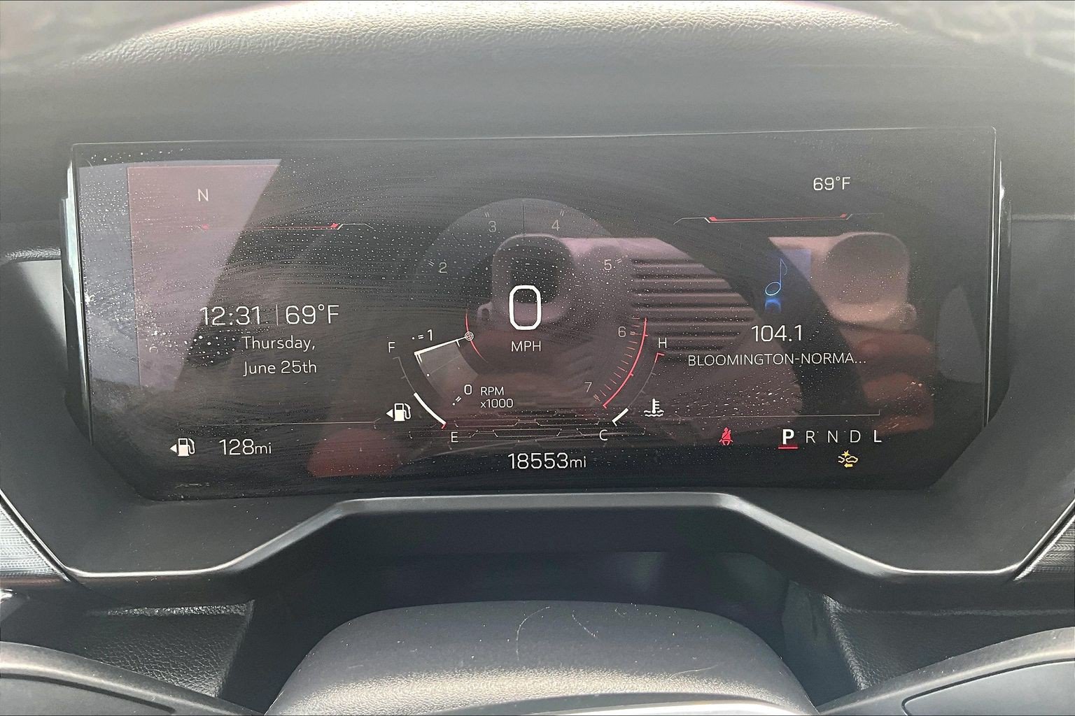 Used 2025 GMC Acadia Elevation FWD image 24