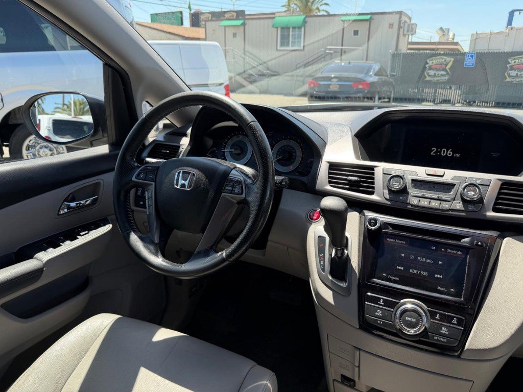 Used 2015 Honda Odyssey EX-L image 25