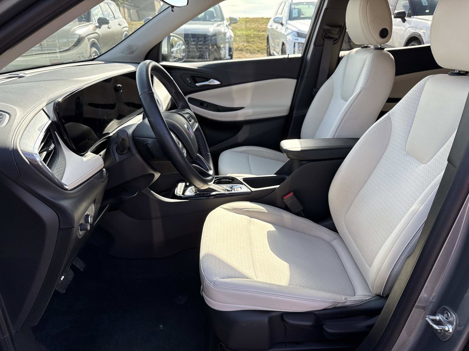 Used 2025 Buick Encore GX Preferred w/ Advanced Technology Package image 22