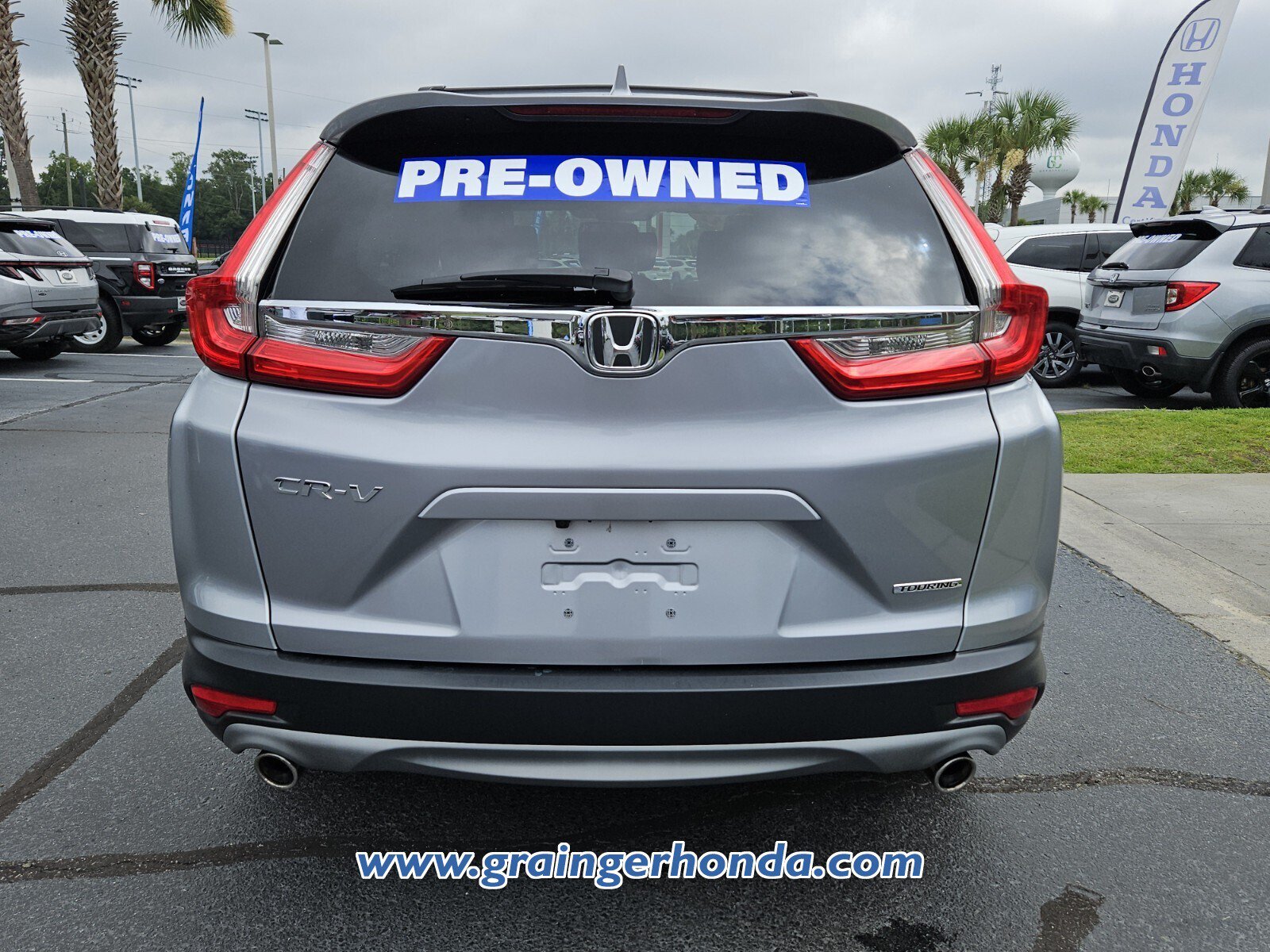 Used 2017 Honda CR-V Touring image 4