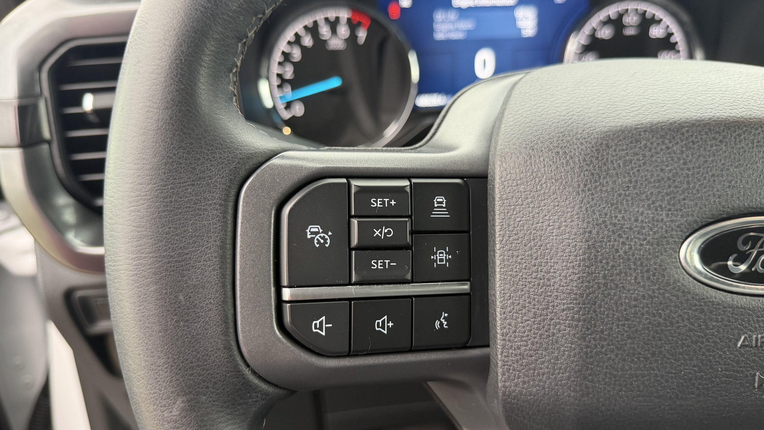Used 2023 Ford F150 XLT w/ Equipment Group 302A High AWD/4WD image 30