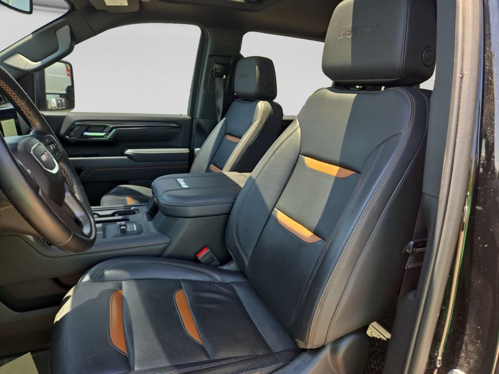 Used 2025 GMC Sierra 2500 AT4 AWD/4WD image 24