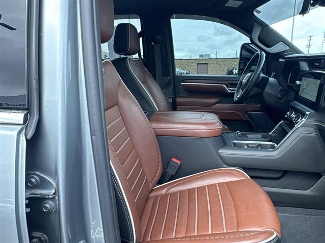 Certified 2024 GMC Sierra 2500 Denali Ultimate w/ Snow Plow Prep/Camper Package image 28