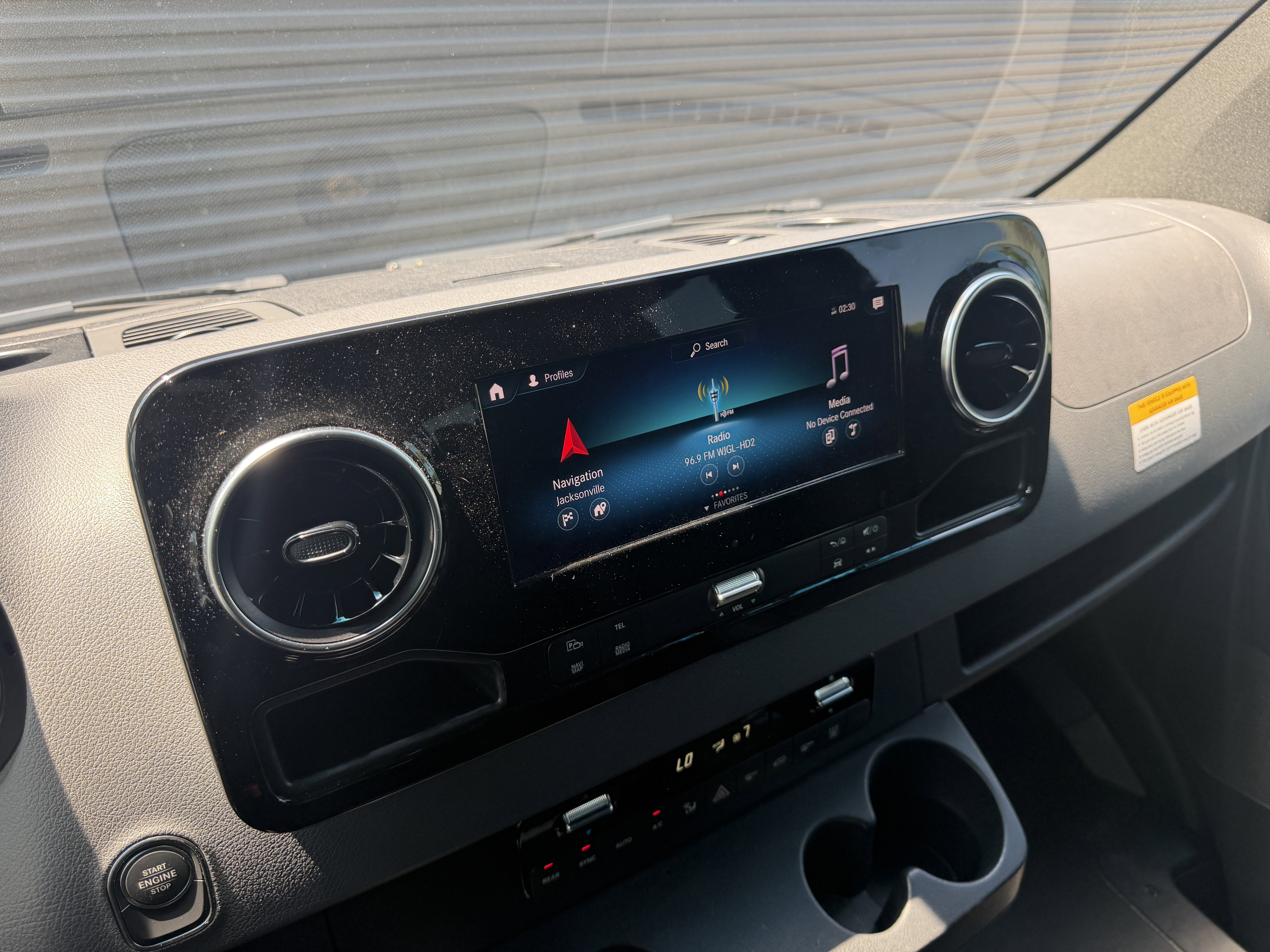 Used 2024 Mercedes-Benz Sprinter 2500 image 13