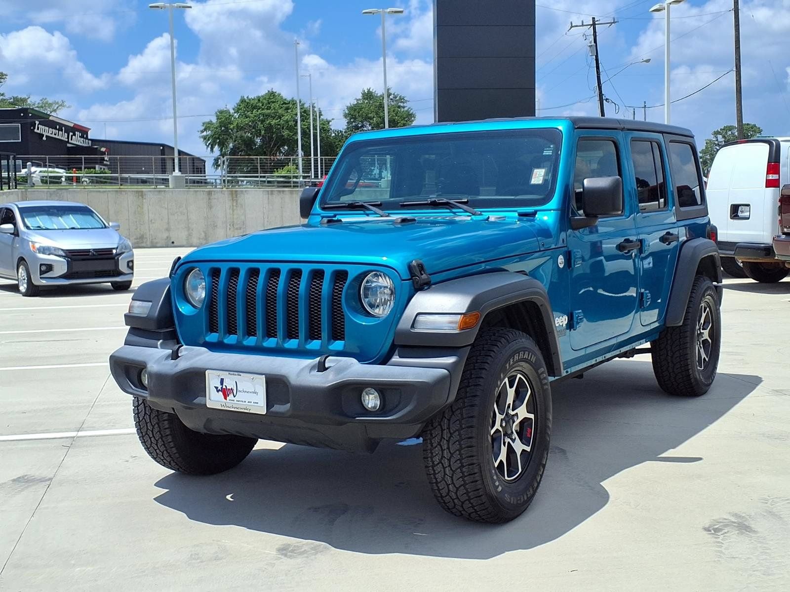 Used 2019 Jeep Wrangler Unlimited Sport S AWD/4WD image 3