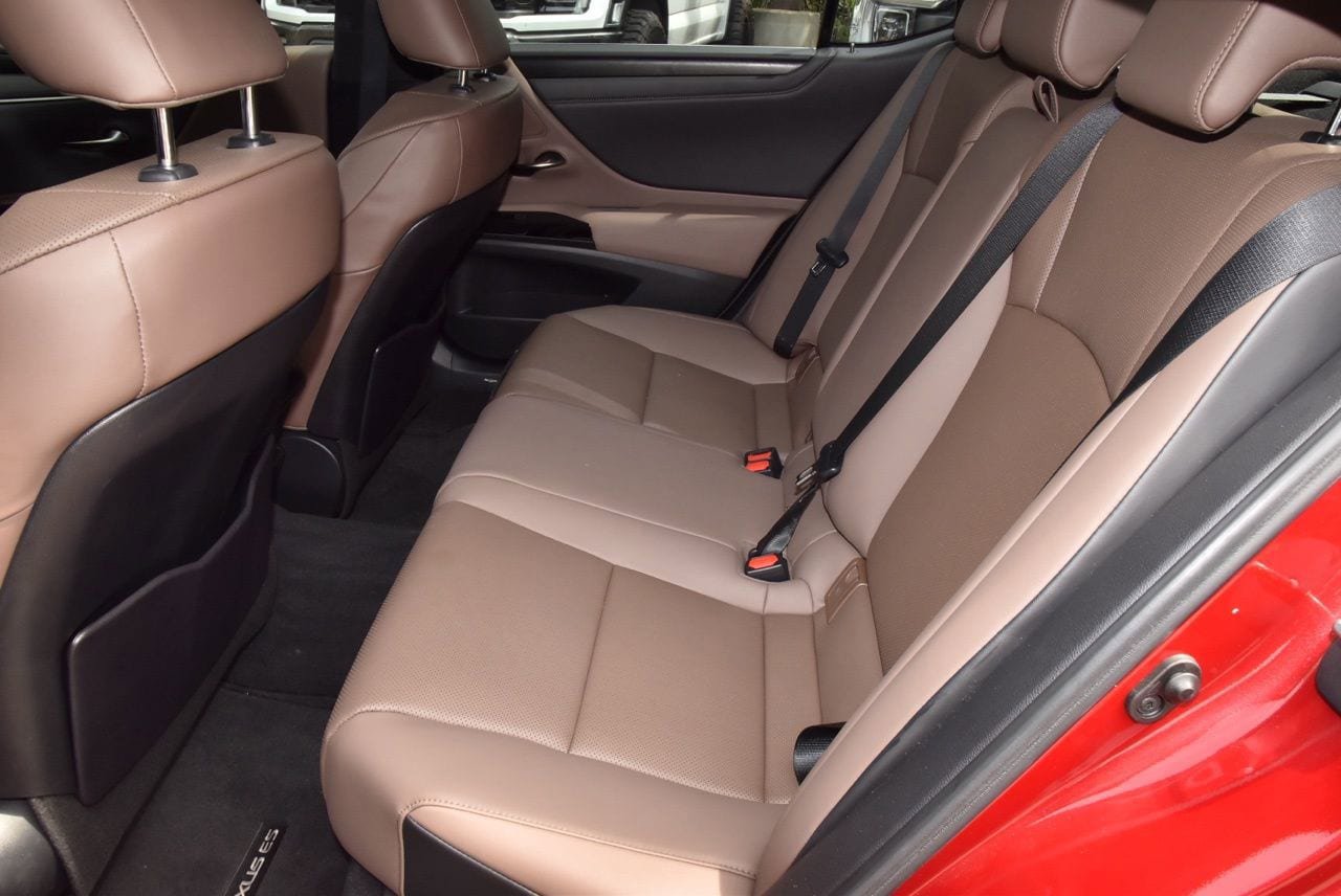 Used 2023 Lexus ES 350 w/ Premium Package FWD image 14