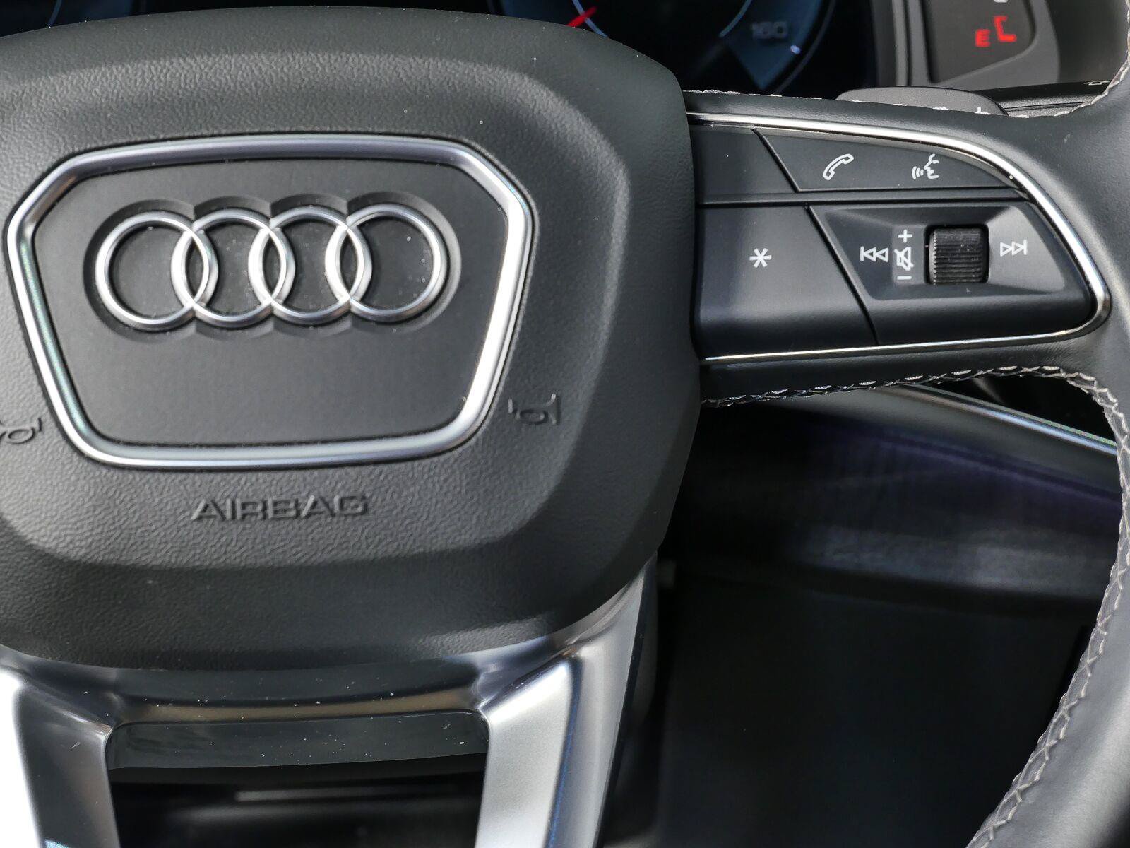 Used 2025 Audi Q7 3.0T Premium Plus AWD/4WD image 12