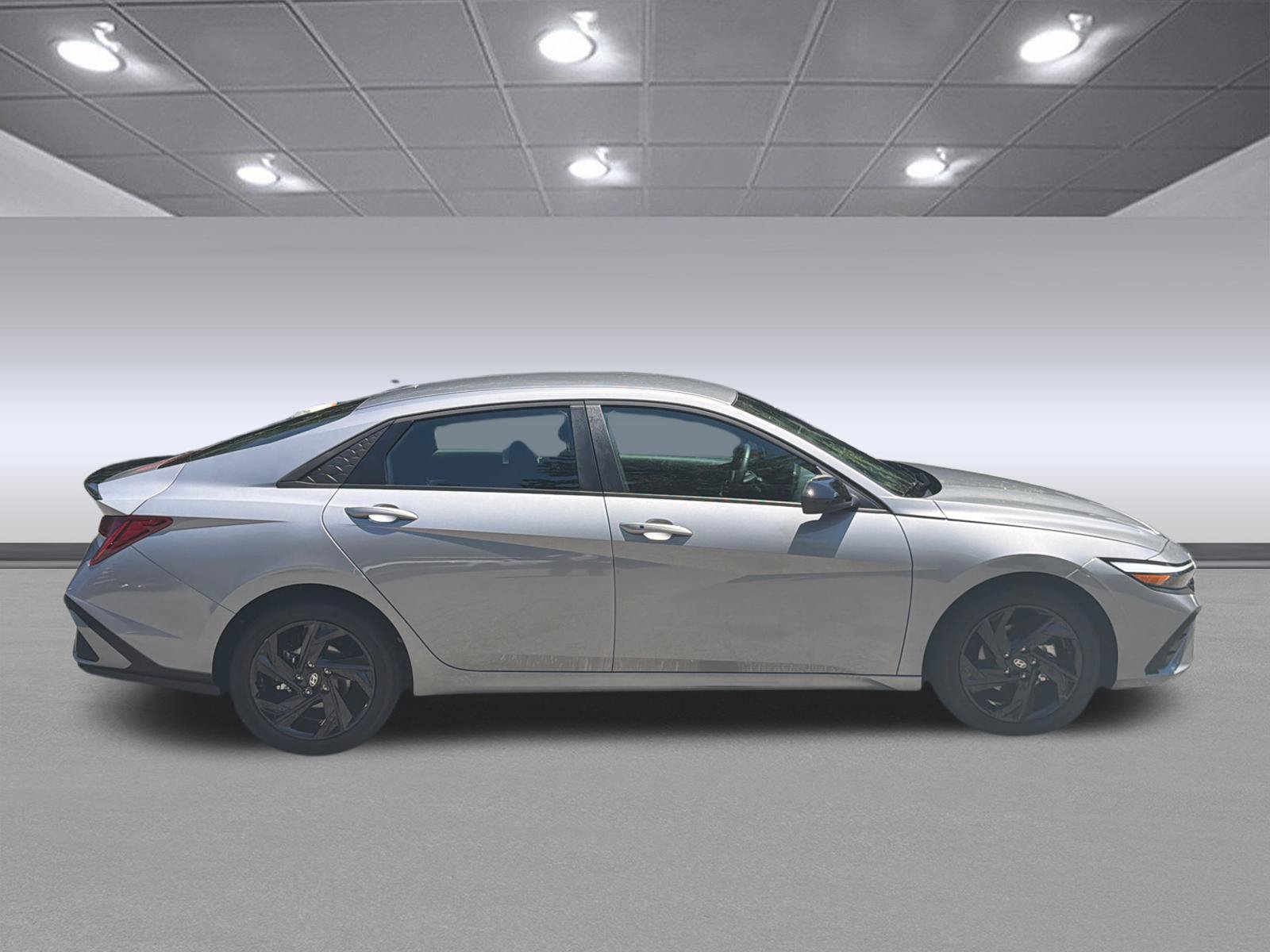 Certified 2026 Hyundai Elantra SEL FWD image 6