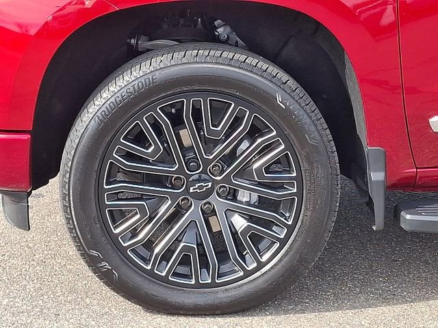 Used 2025 Chevrolet Silverado 1500 High Country w/ Technology Package image 30