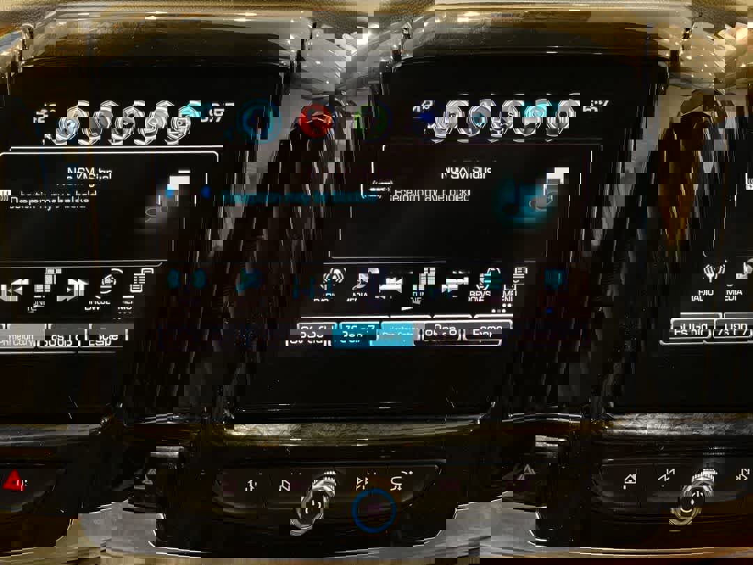 Used 2019 Chevrolet Traverse High Country image 19