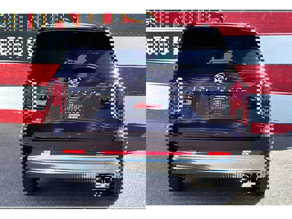 Used 2024 Hyundai Palisade Calligraphy image 4