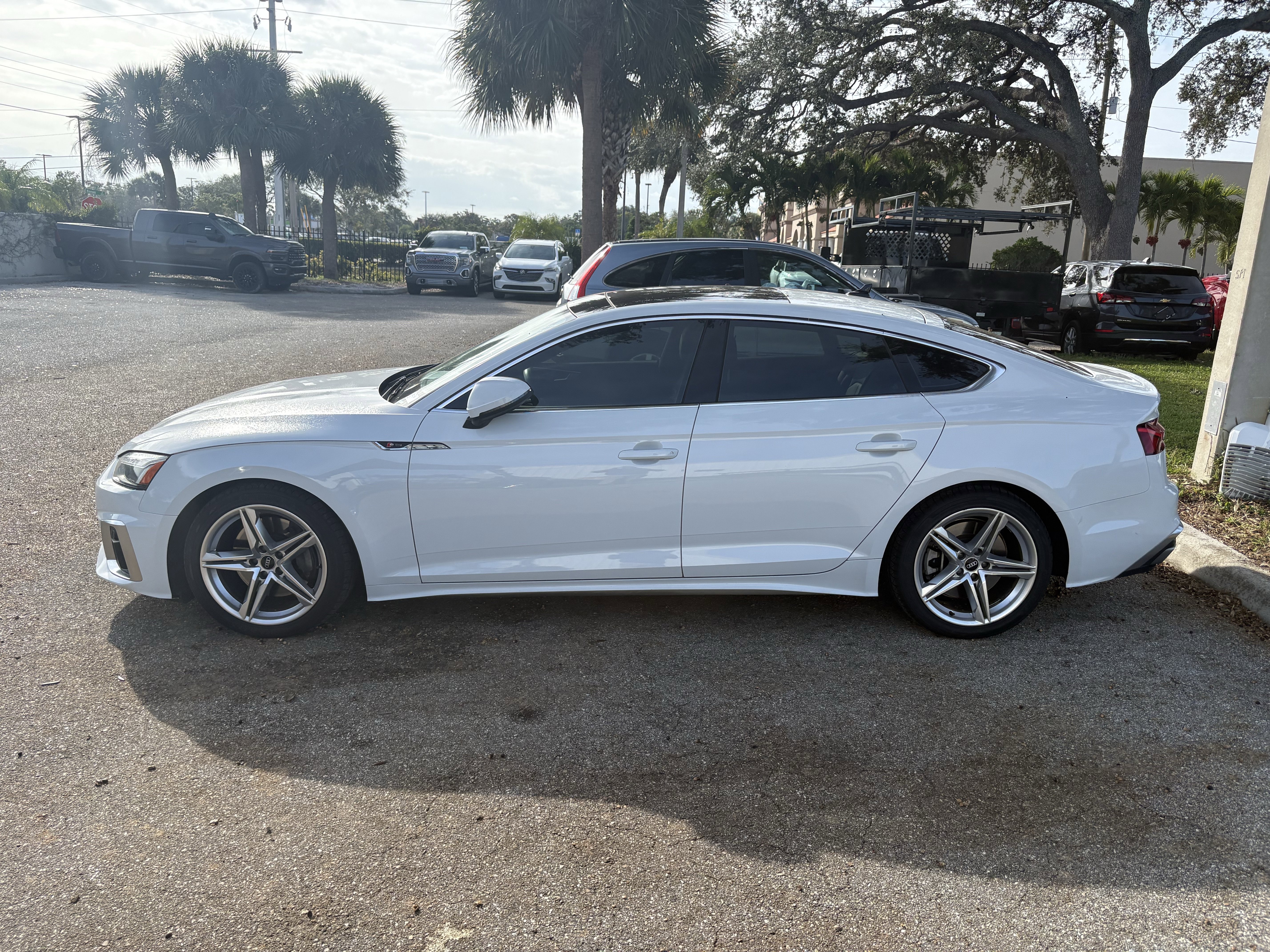 Used 2021 Audi A5 2.0T Premium Plus w/ Premium Plus image 2