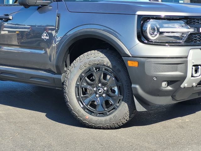 New 2026 Ford Bronco Sport Outer Banks w/ Sasquatch Outer Banks Package AWD/4WD image 2