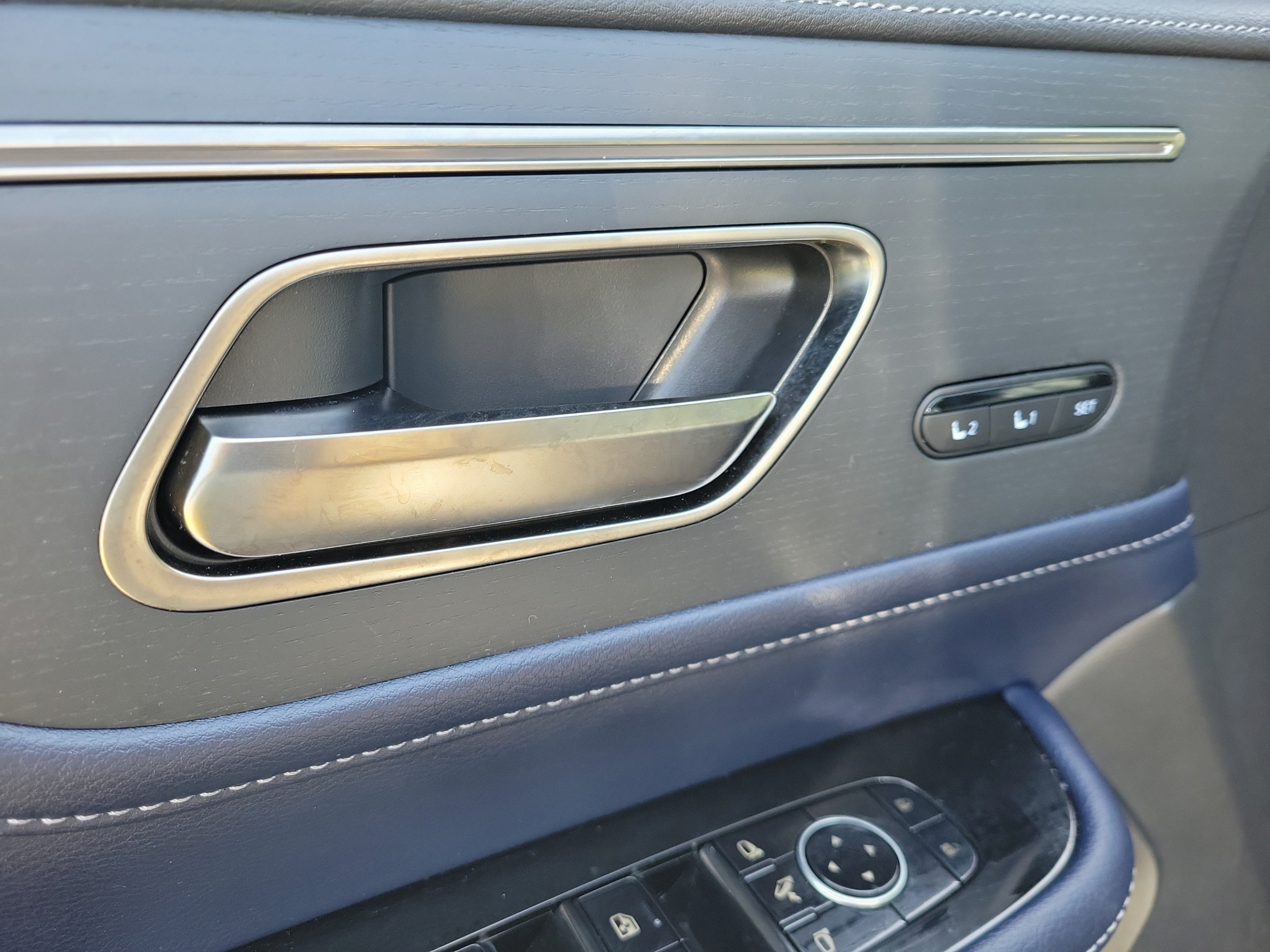 Certified 2026 INFINITI QX80 4WD w/ Sport Exterior Package image 38