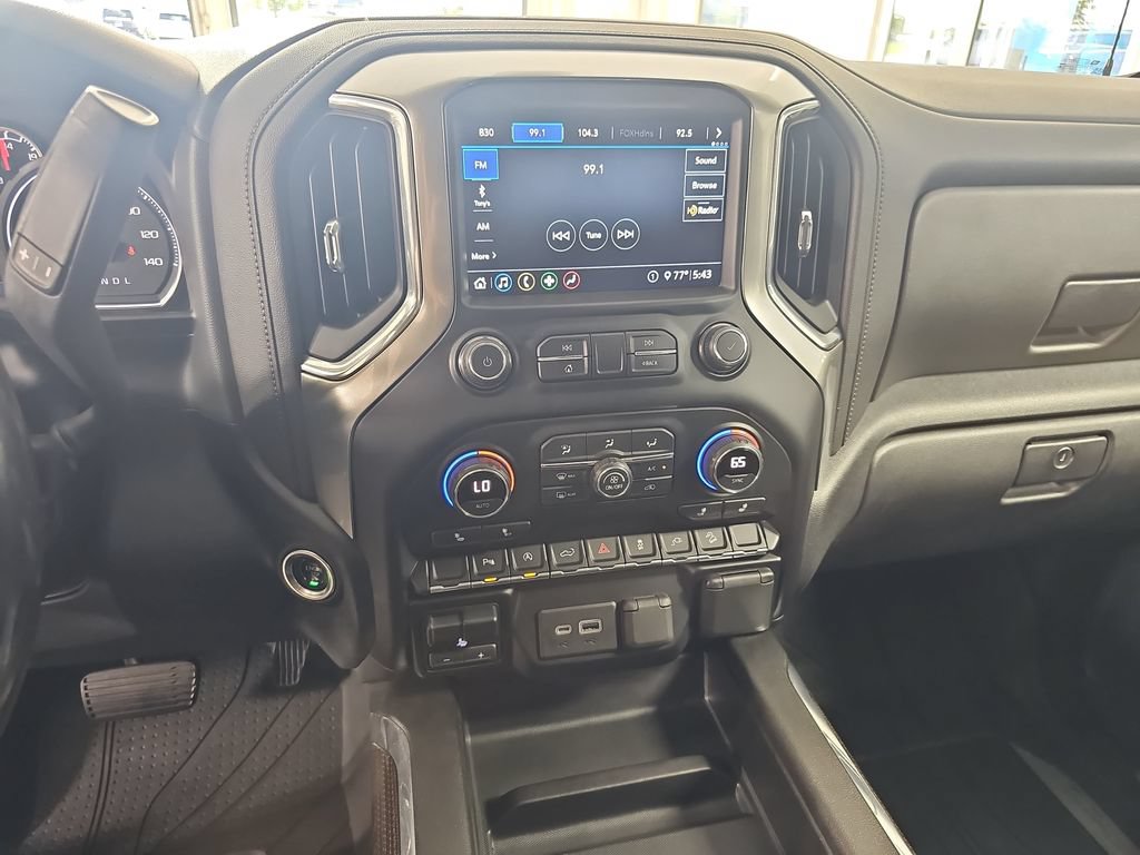 Certified 2020 Chevrolet Silverado 1500 RST AWD/4WD image 25