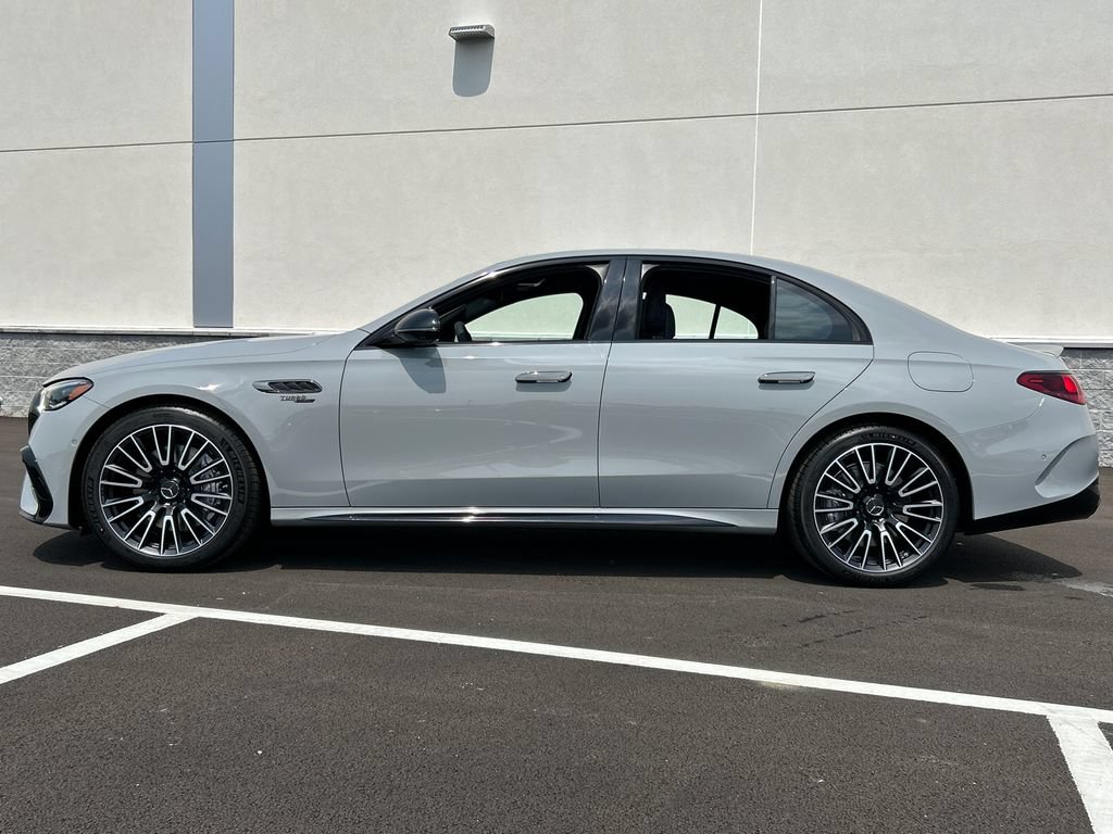 New 2027 Mercedes-Benz E 53 AMG e 4MATIC Sedan image 4