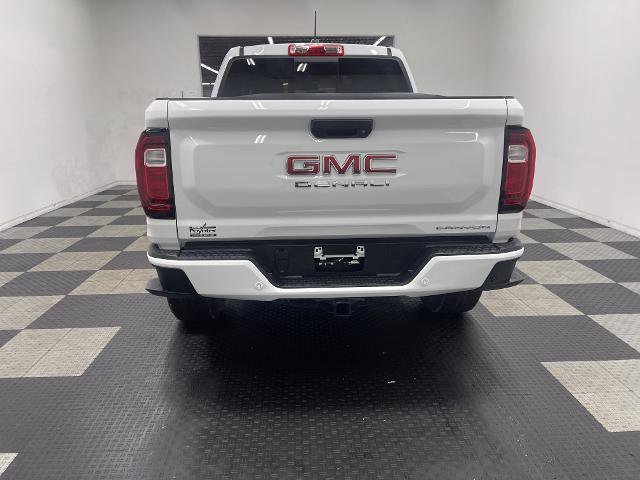 New 2026 GMC Canyon Denali image 3