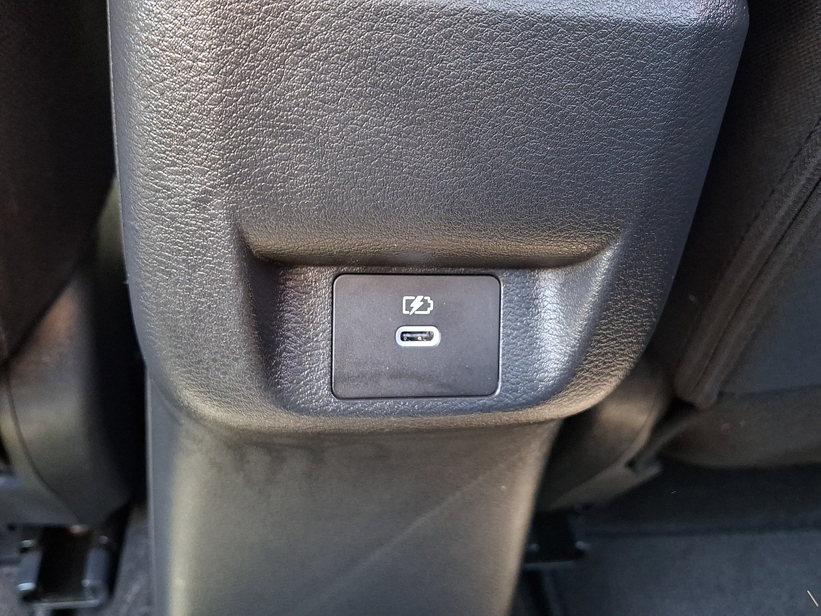 Certified 2025 Nissan Versa SV w/ Trunk Package FWD image 12