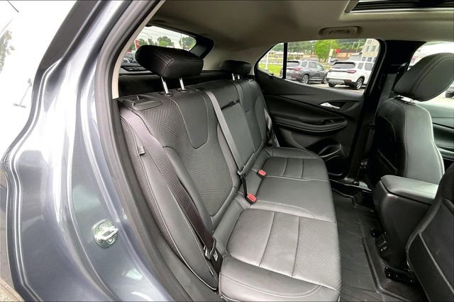 Used 2022 Buick Encore GX Essence w/ Advanced Technology Package FWD image 20