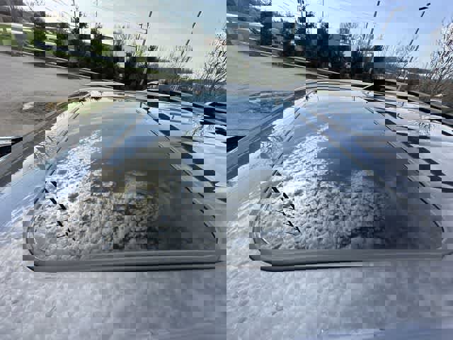 Used 2023 Toyota Highlander XLE image 6