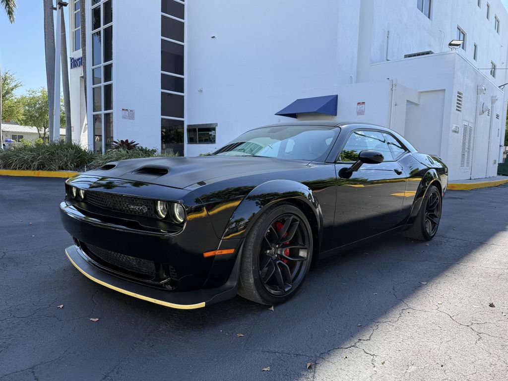 Used 2019 Dodge Challenger SRT Hellcat Redeye image 2