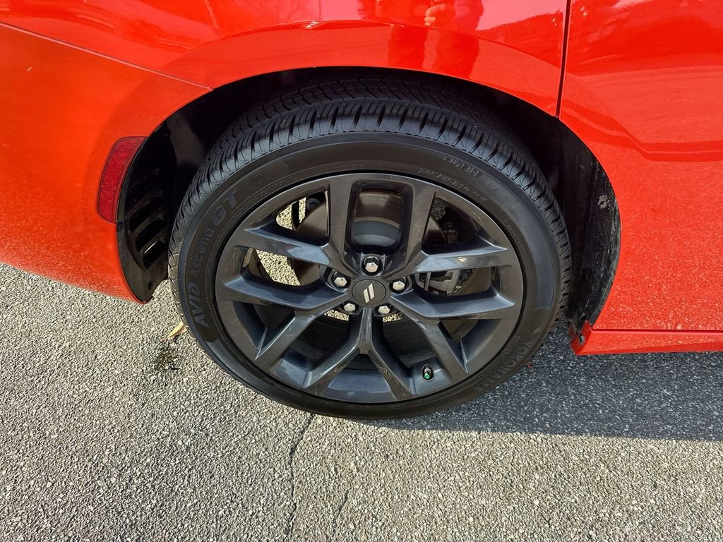 Used 2022 Dodge Charger SXT w/ Blacktop Package image 25