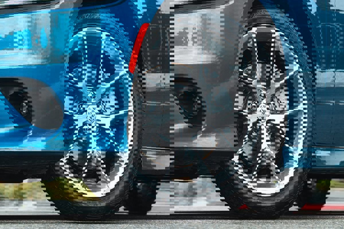 Used 2020 Dodge Charger GT image 3