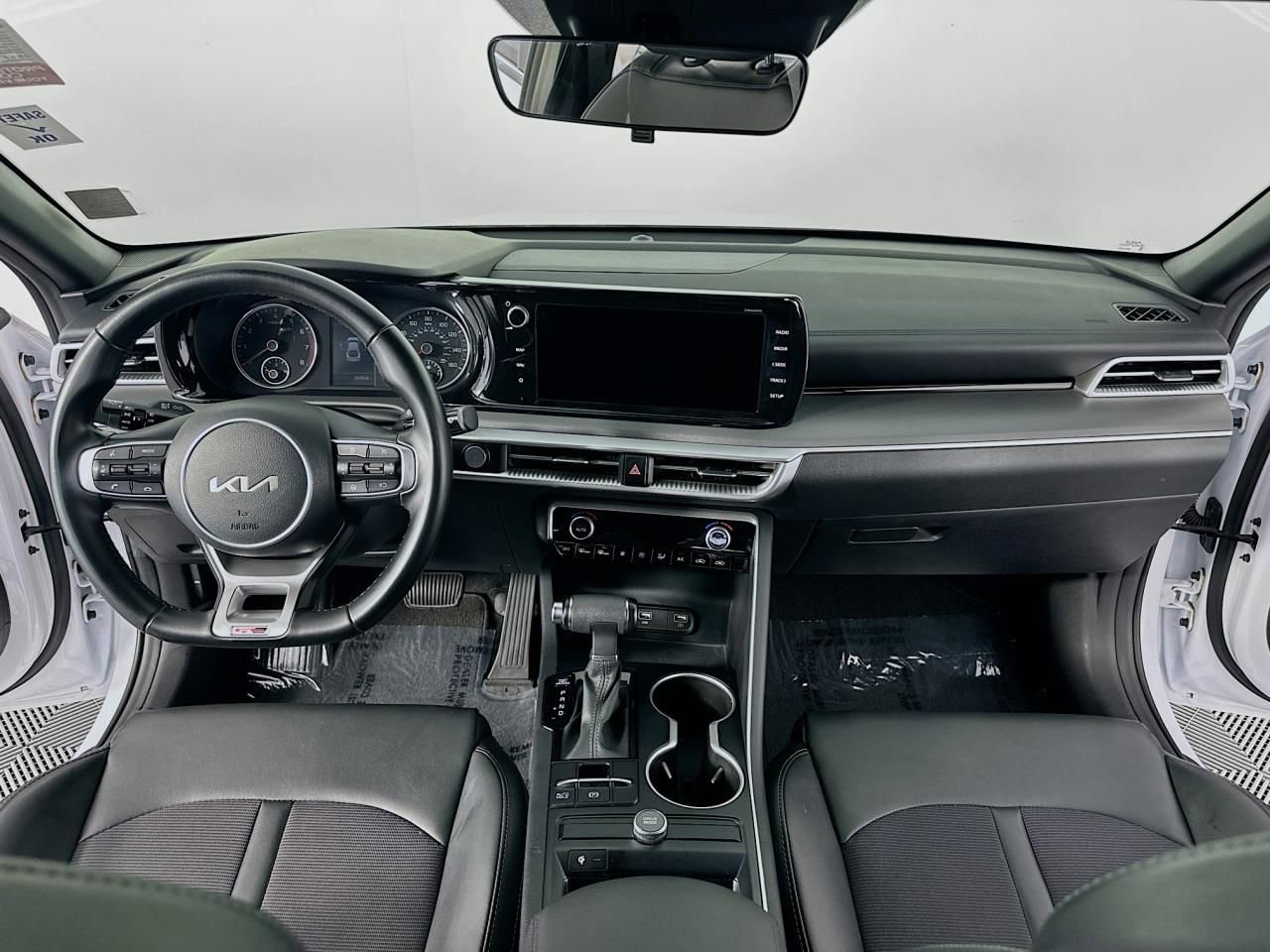 Used 2022 Kia K5 GT-Line image 32