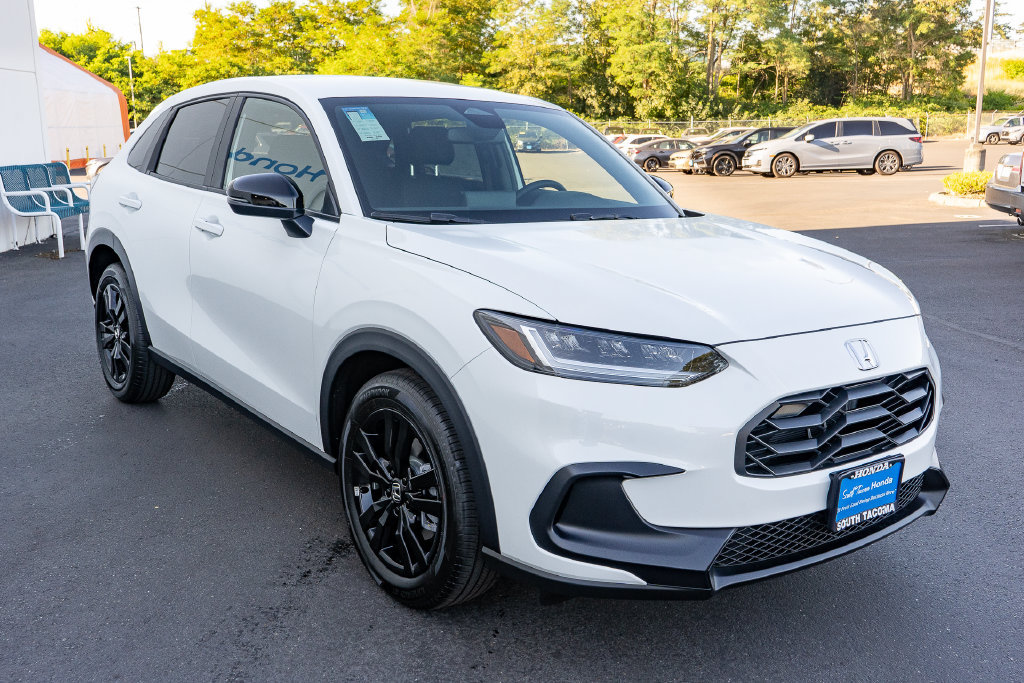 New 2027 Honda HR-V Sport image 4