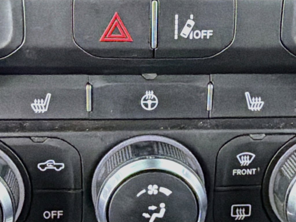 Used 2022 RAM 1500 Big Horn AWD/4WD image 21