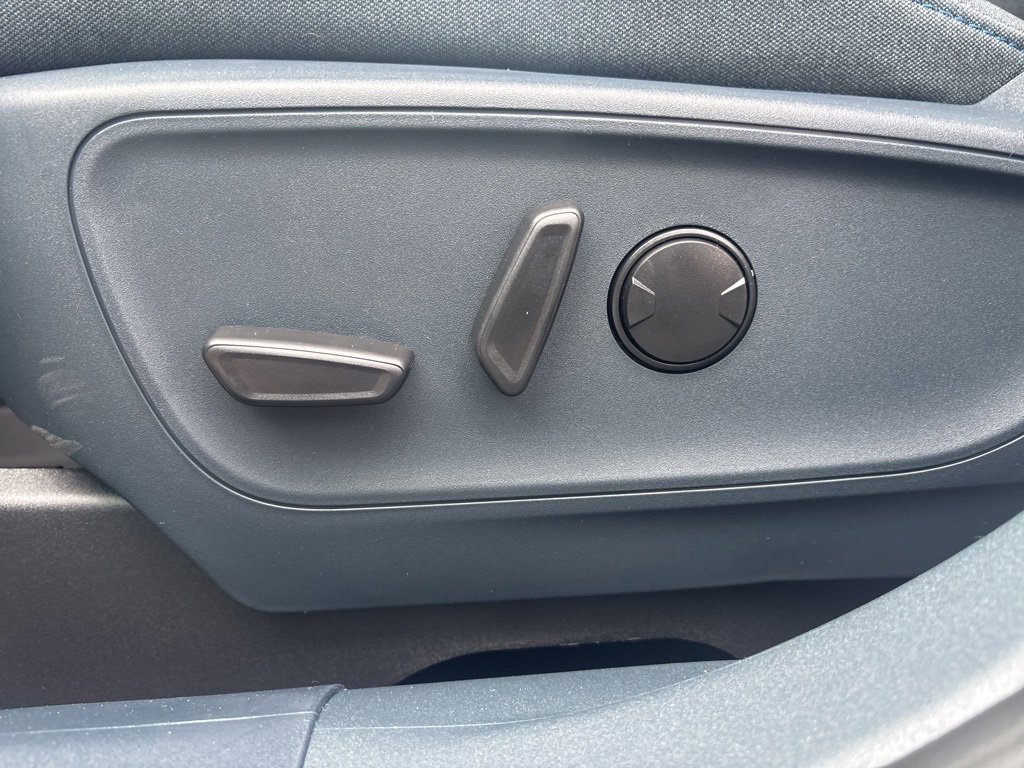 New 2026 Ford Maverick XLT w/ XLT Luxury Package image 19