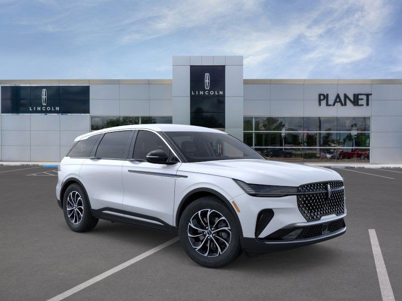 New 2025 Lincoln Nautilus Premier image 7