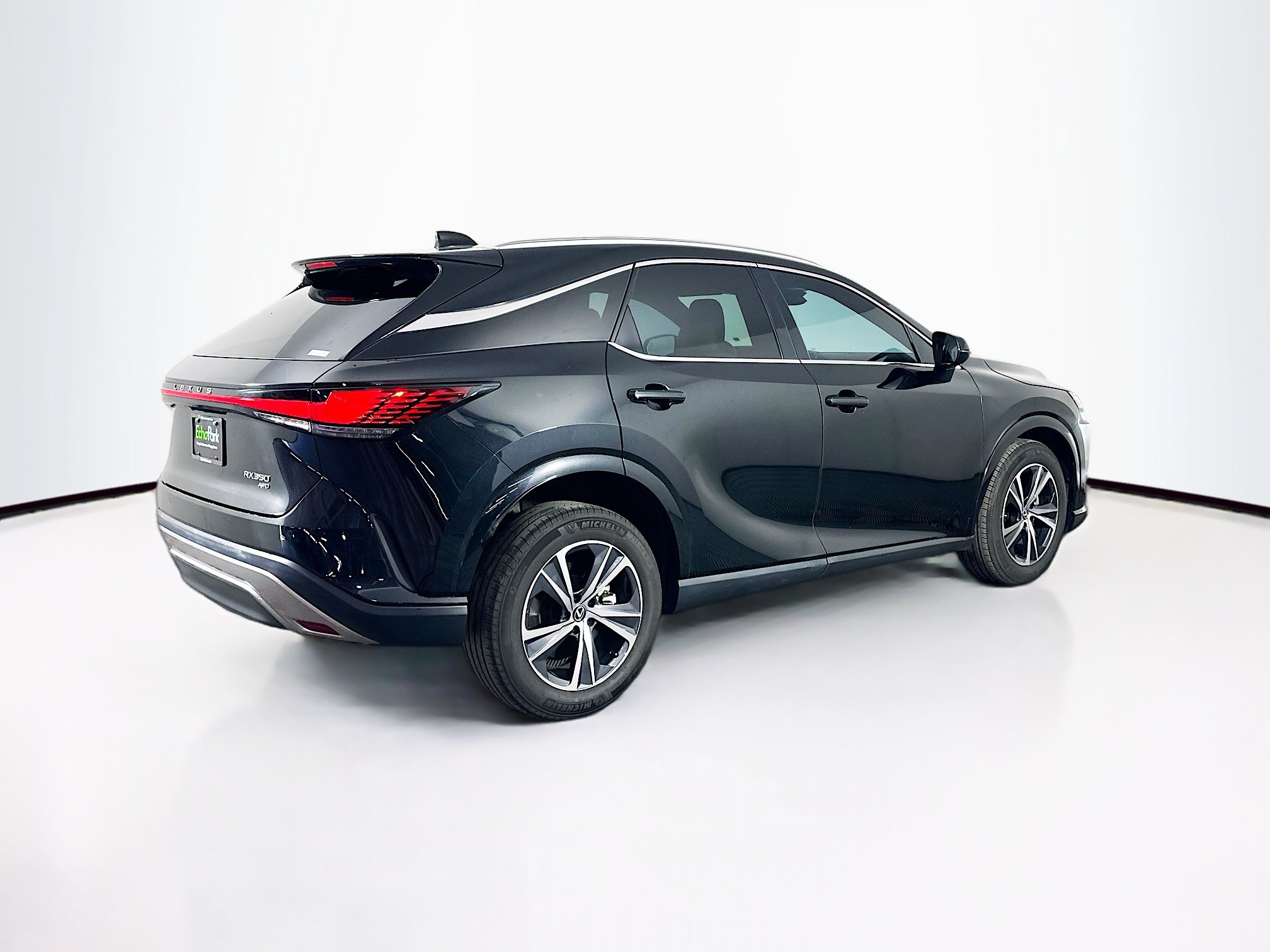 Used 2023 Lexus RX 350 Premium w/ Accessory Package AWD/4WD image 9