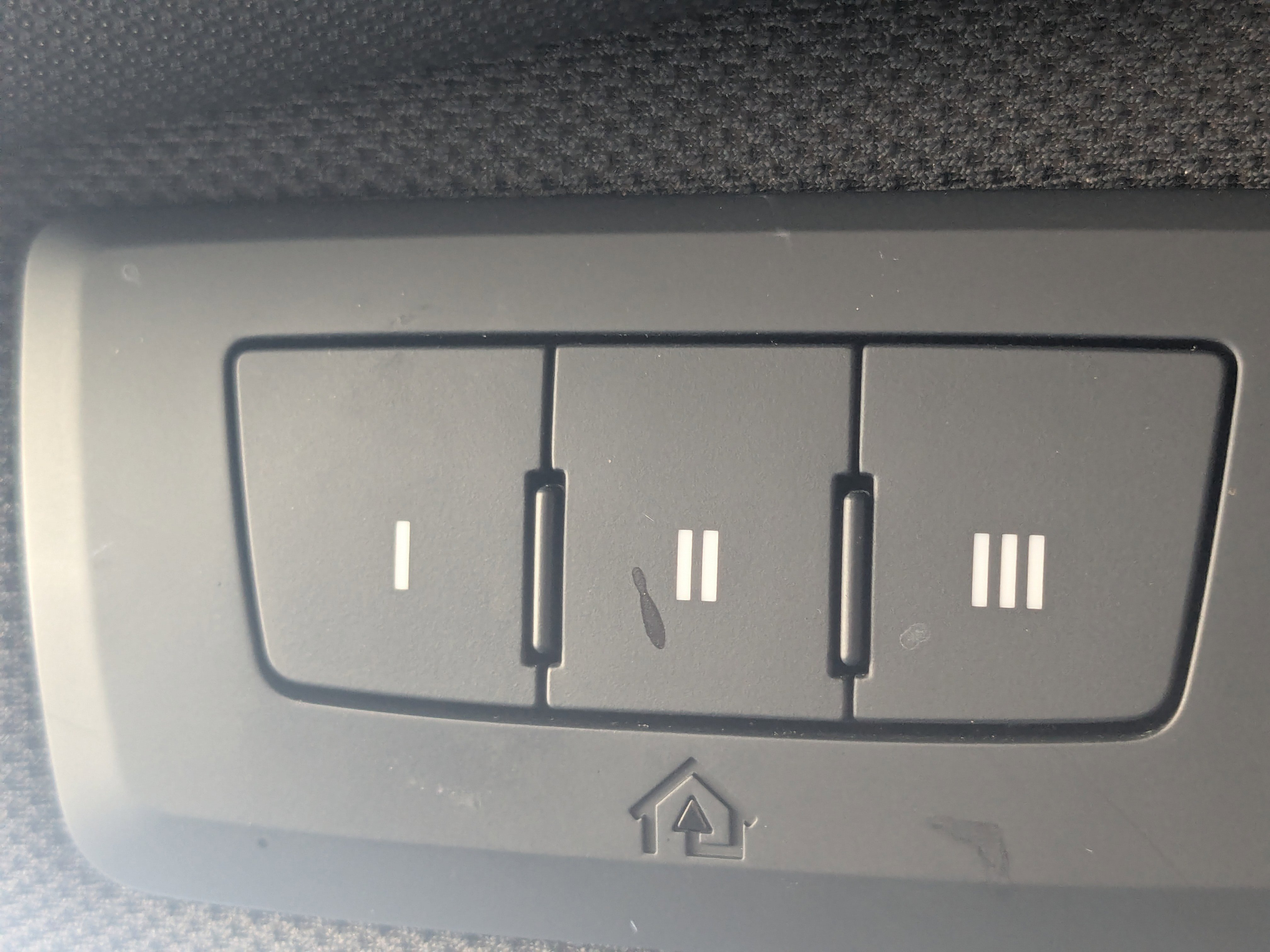 Used 2018 Audi Q3 2.0T Premium Plus w/ Premium Plus Package image 31